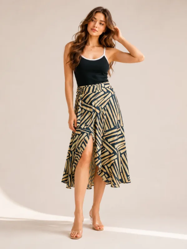 Geometric Striped Short Skirt