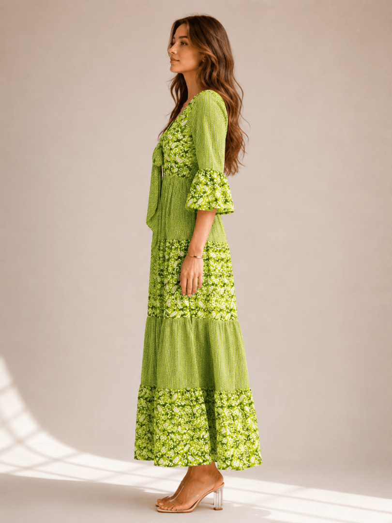 1 (4) Women’s Blush Printed Dress