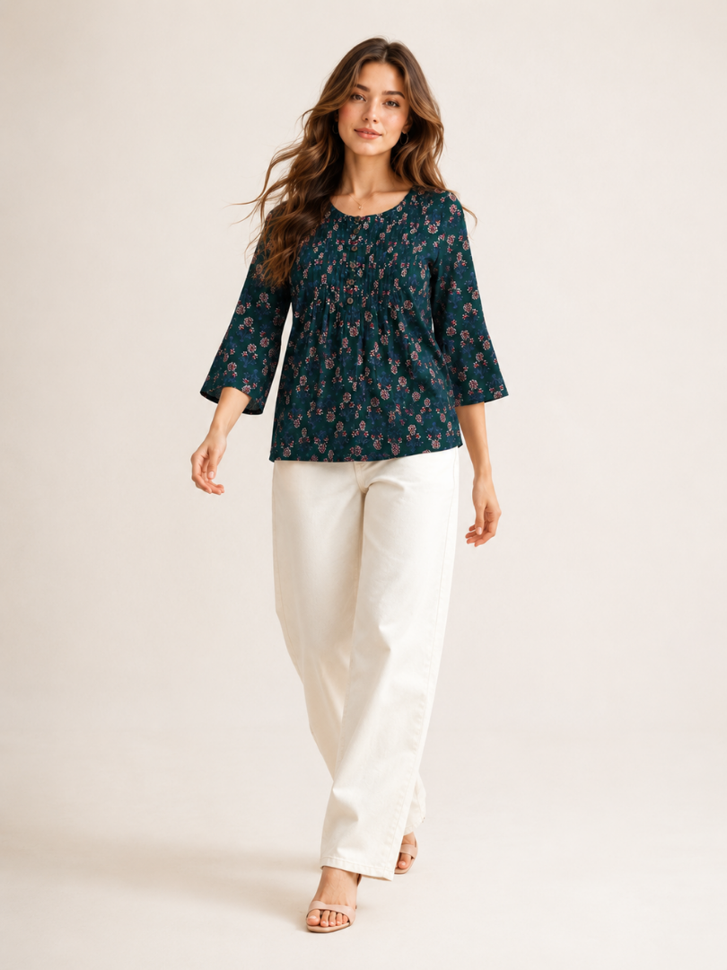 3 (4) Women’s Ivory Printed Tops